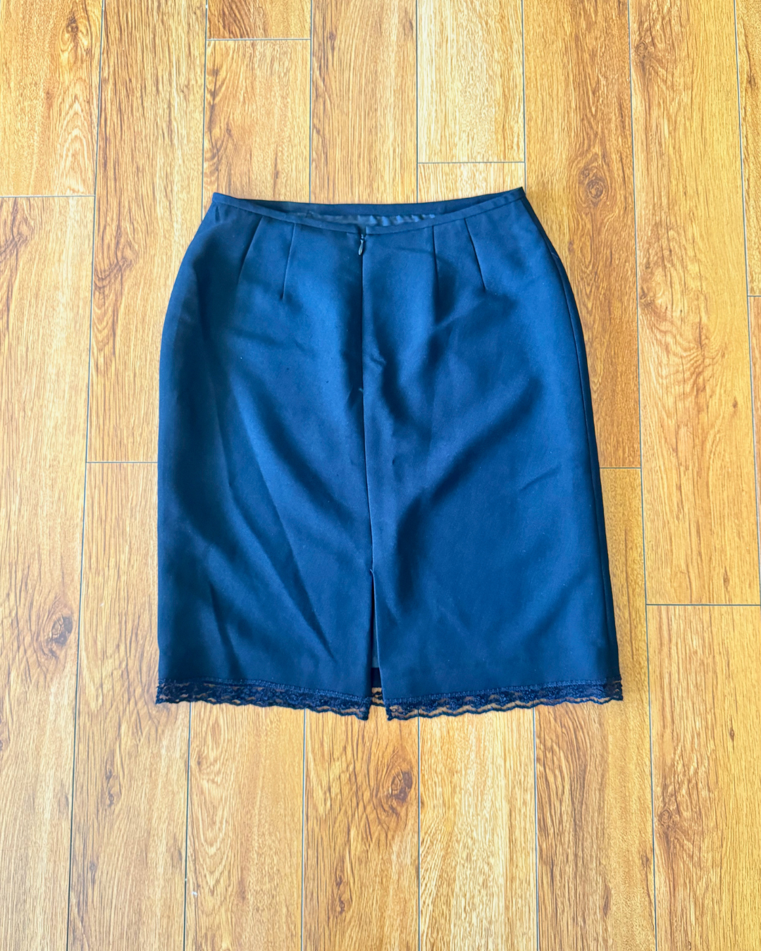 Vintage Lace Trim Midi Skirt – Size 8P