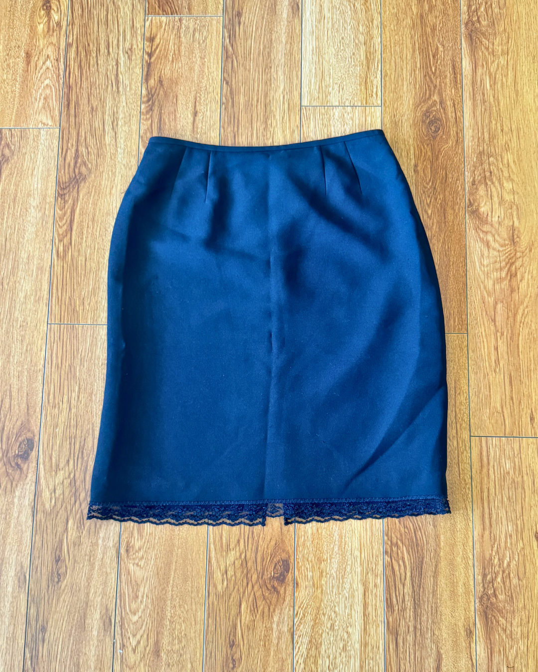 Vintage Lace Trim Midi Skirt – Size 8P