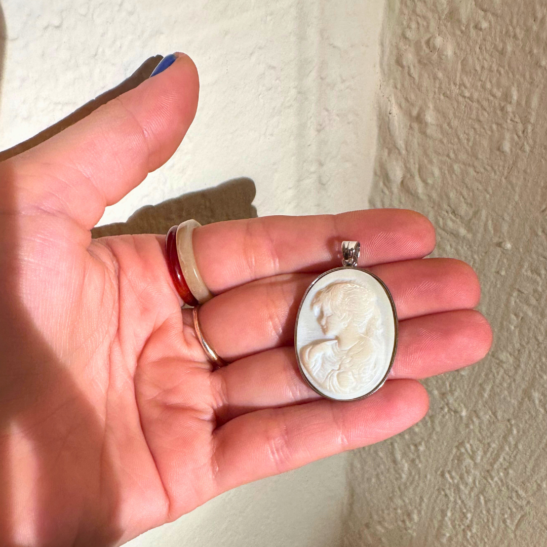 Sterling Silver & Mother of Pearl Cameo Pendant