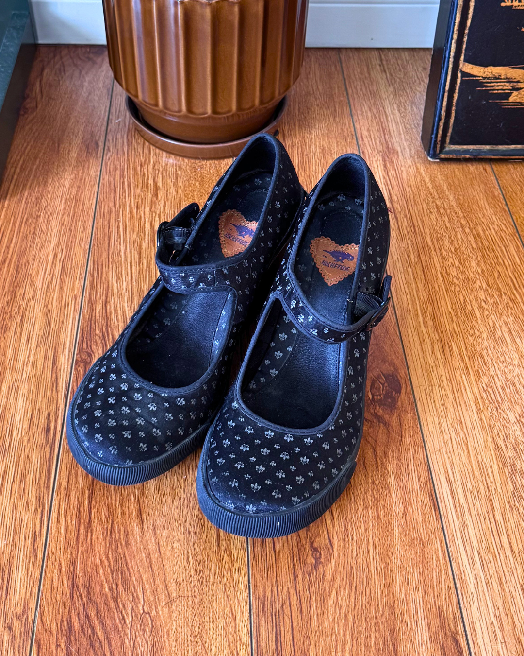 Vintage Rocket Dog Black Platform Wedge Mary Jane Shoes – Size 10