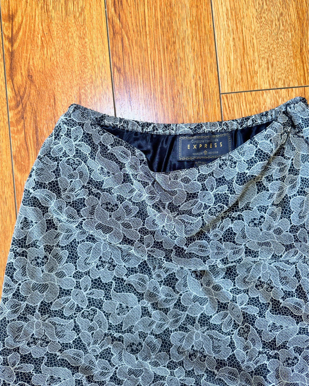 Vintage Express Black & White Floral Skirt - Size S