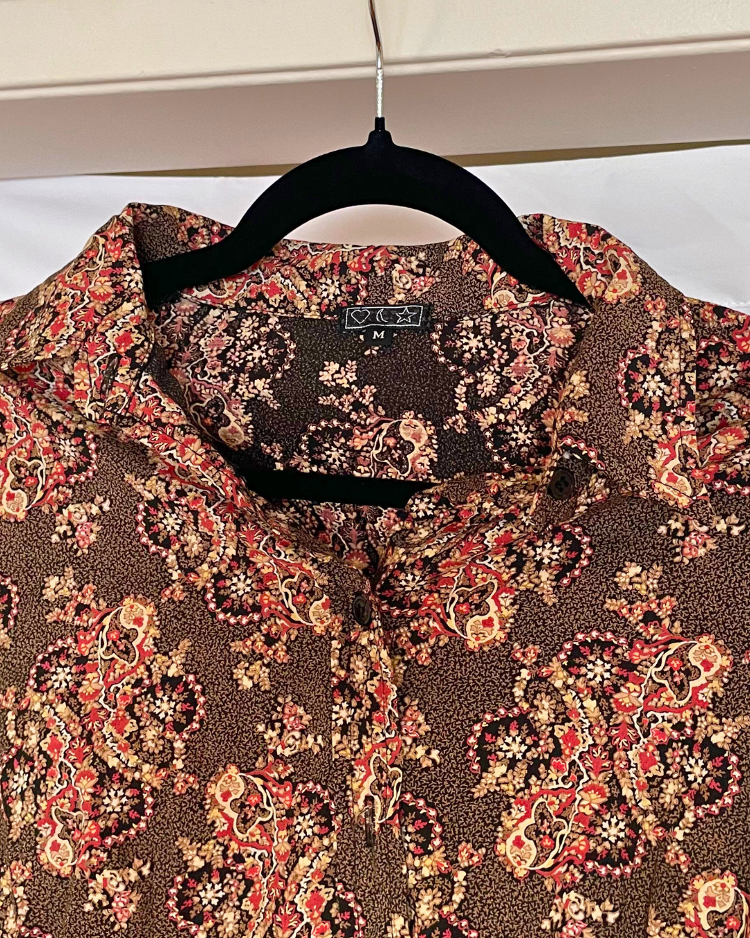 Vintage Heart Moon Star Paisley Floral Button-Up Blouse – Size M